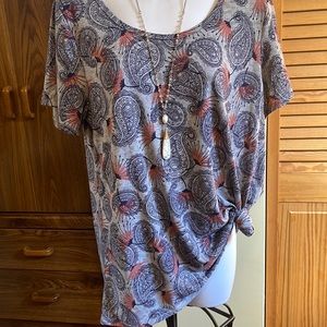 Lularoe classic t